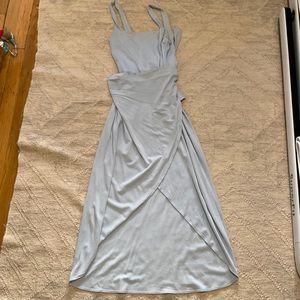 Aritzia. Saturn Midi dress in light blue. Size L. Never worn.